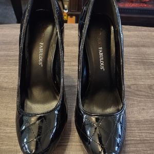 JustFab Black Quilted Patent Leather Heels, Size 7